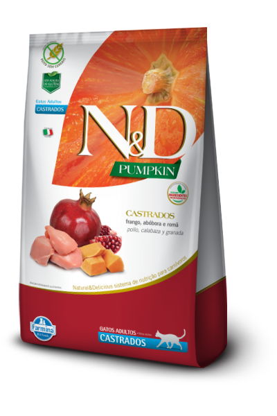 Saco de 1.5kg de alimento ultra premium N&D Pumpkin para gatos adultos castrados, sabor pollo, calabaza y granada de Farmina. El empaque destaca su fórmula Grain-Free (sin cereales) y muestra ingredientes naturales como pollo fresco, granada y calabaza, diseñado específicamente para el metabolismo de gatos esterilizados.