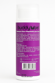 Vista posterior de la botella de Shampoo en Seco Buddy Pet, donde se detallan las instrucciones de aplicación, la lista de ingredientes naturales y las precauciones de seguridad para el cuidado del gato.