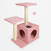 Árbol rascador PetBaby de 70cm en color rosado pastel. Destaca la combinación de texturas entre la felpa de alta densidad y la cuerda de sisal natural en los postes, promoviendo el ejercicio y el descanso.